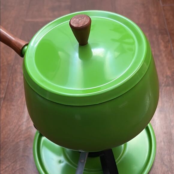 Vintage Green Fondue Set with Wood and Stainless Forks - Picture 8 of 16